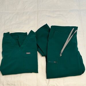 Figs Teal Straight Leg Scrub Set